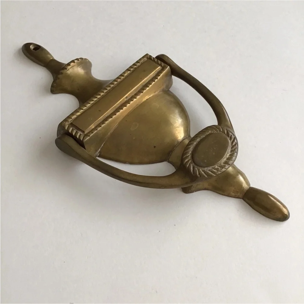 Brass Urn Style Door Knocker 8